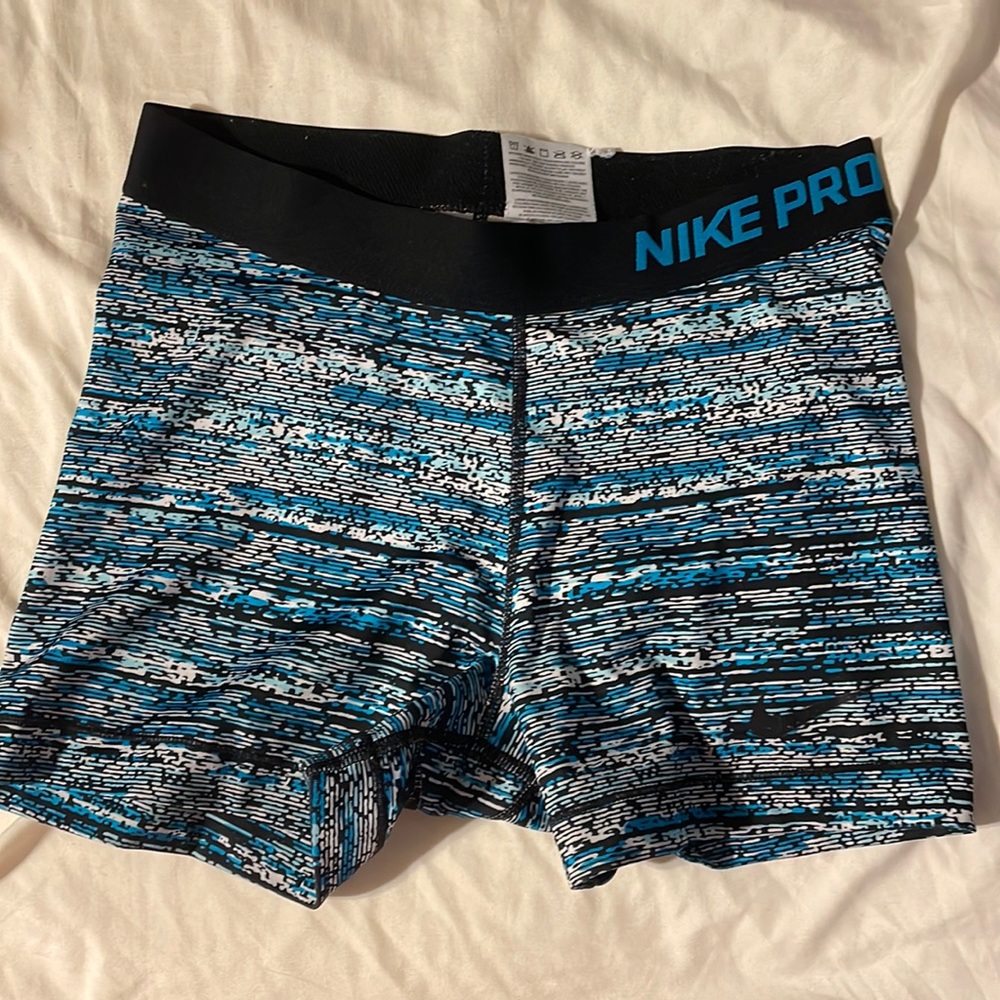 Nike pros
